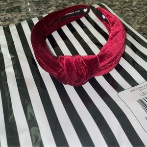 ❤️❤️❤️ LeLe Sadoughi Velvet Red Single Knot Headband